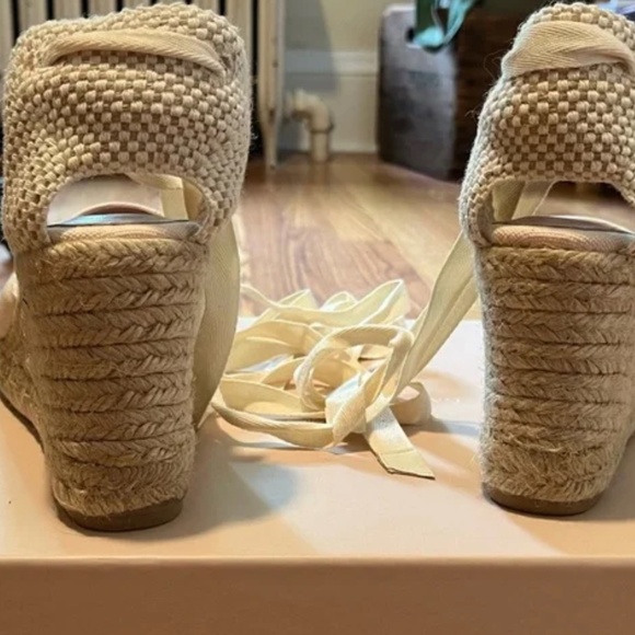 NWT Margaux Espadrilles US 10 - New in Box, Never Worn - Picture 6 of 9